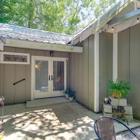 Historic Biloxi Bay Cottage With Beautiful View オーシャンスプリングス エクステリア 写真