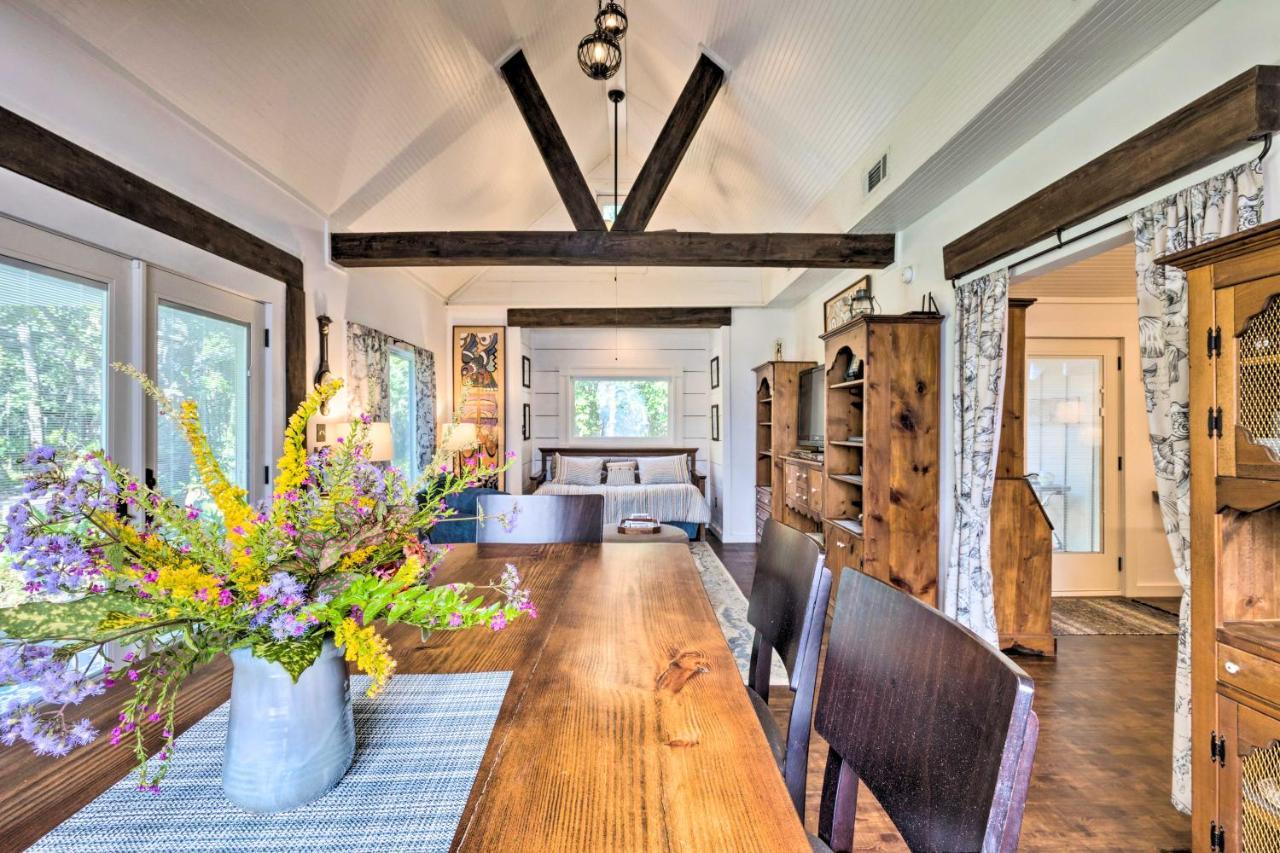 Historic Biloxi Bay Cottage With Beautiful View オーシャンスプリングス エクステリア 写真